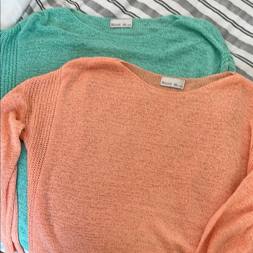 Divided Women's Crew Neck Sweaters in Coral and Aqua